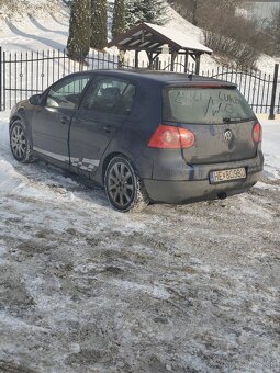 Predám vymením golf 5 1.9.77 je - 4