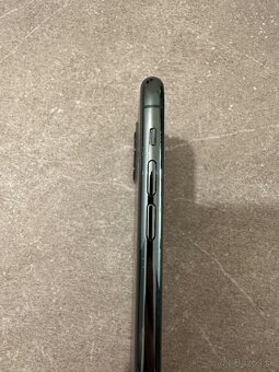 iPhone 11 Pro 64GB (Midnight Green) - 4