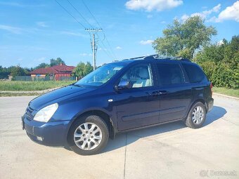 Kia Carnival 7 miestne - 4