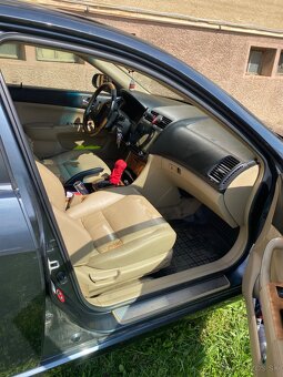 Honda Accord cl9 K24A3 automat - 4
