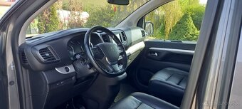 Prenájom auta 7-miestne vozidlo Peugeot Traveller - 4