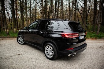 BMW X5 xDrive30d mHEV, odpočet, ZNÍŽENÁ CENA - 4