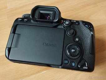 Canon 90d - 4
