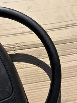 BMW volant - 4