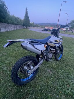 husqvarna FE 250/300 - 4