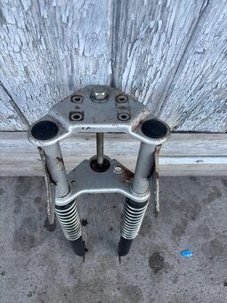 Babetta 210/215/225 predna vidlica novší typ - 4