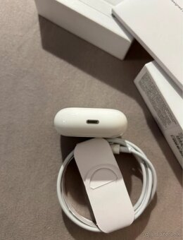 Apple AirPods 3. Generácie - 4