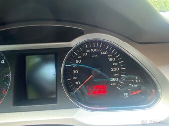 Audi A6 - 4