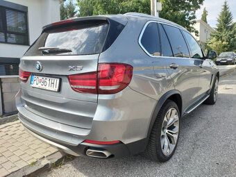BMW X5 XDrive40d A/T - 2017 - 4