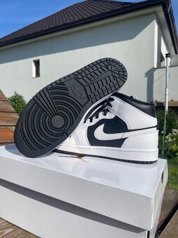 Nike Air Jordan 1 Mid Split Black White - 4