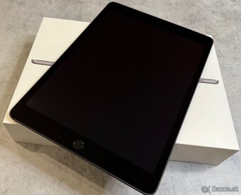 Apple iPad 10.2-inch iPad Wi-Fi 64GB - Vesmírne šedý - 4