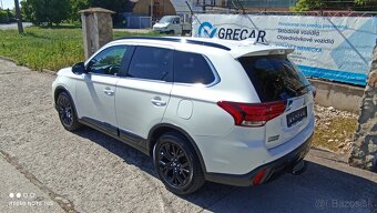 MITSUBISHI OUTLANDER 2,0 MIVEC 4WD CVT SPIRIT - 4