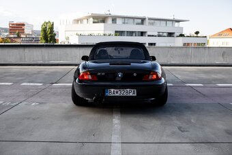 BMW Z3 320i Roadster - 4