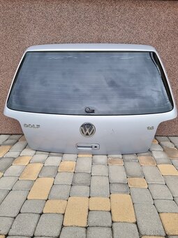vw golf IV predná kapota - 4