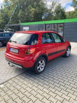 Suzuki SX4 - 4