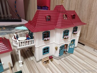 Detský domček so stajňou - 4