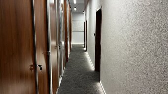 Kancelária v centre Bratislavy - dlhodobý prenájom - 4