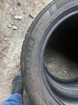 Zimne pneu Michelin alpin  6 225/50r17 - 4