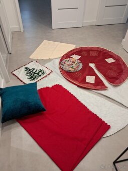 vianocny stromcek + decoracie - 4