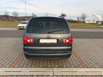 Volkswagen Sharan 1.9 TDi 7 míst - 4