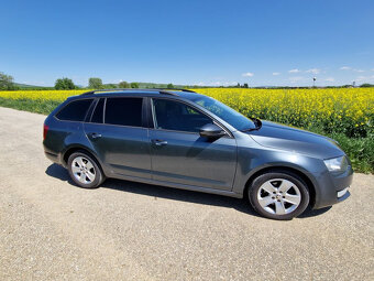 Škoda Octavia Combi 2.0 TDI Style DSG - 4