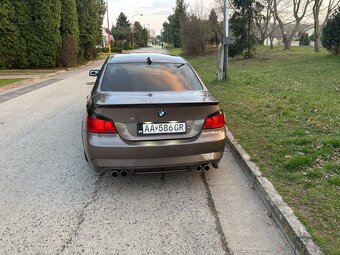BMW e60 520i manual - 4