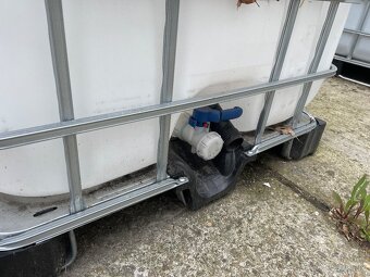 Nádrž 1000l IBC kontajner - 4
