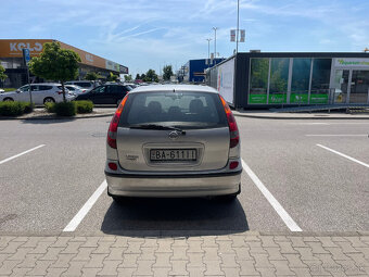 Predám Nissan Almera Tino 1.8 benzín - 4