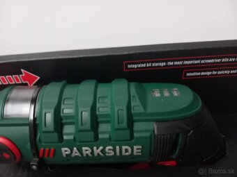 Predám aku skrutkovač s vymeniteľnými bitmi 4 V Rapidfire - 4