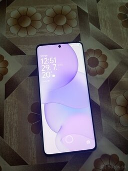POCO X7 8 GB/256 GB Silver
- 4