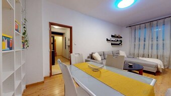 3-izbový tehlový byt v centre Nitry – Hodžova ulica, pri OC  - 4