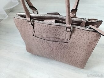 Nová kabelka GUESS - originál - 4