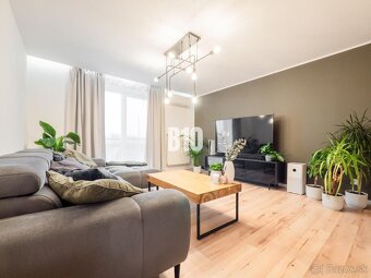 Chytí ťa za srdce? Staré Mesto- Tehla- Balkón - 4