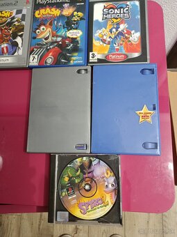 Ps2 crash a spyro - 4