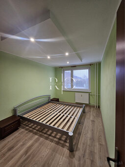 Na predaj 3izb byt , Partizánske-sídlisko Šípok - 4