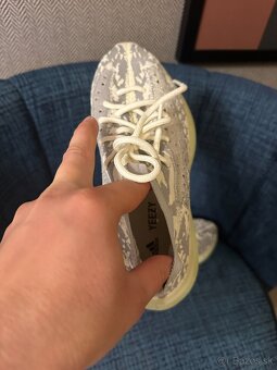 Adidas YEEZY Boost 380 'Alien' [size 38-40] - 4