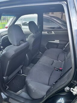 Subaru Forester 2.0 D - 4