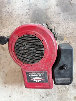 Motor briggs & stratton - 4