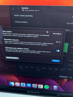 Apple MacBook Air 13" M1 - 4