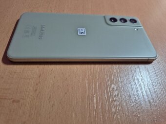 Samsung Galaxy S21 FE 6GB/128GB - 4