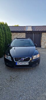 Volvo V70 D5 AWD - 4