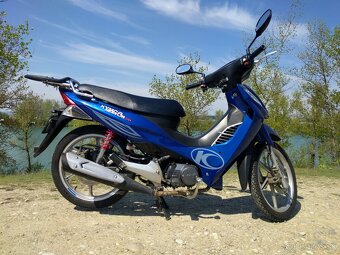 KYMCO Nexxon 50 - 4T poloautomat L1e - 4