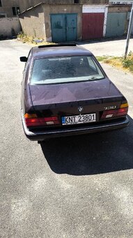 BMW e32 730i - 4