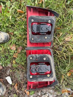 Zadné svetla Audi a6c5 - 4