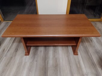 Konferenčný stolík - 4