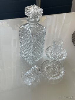 Karafa + poháriky - 4