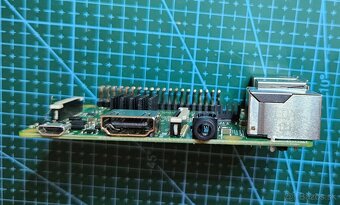 Raspberry Pi 3B s chladením + Zdroj 5.1V/3A s vypínačom - 4