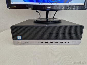 HP EliteDesk 800 G4 + monitor 22" - 4
