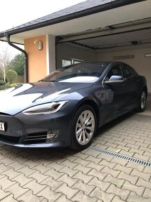 Tesla Model S Long Range - 4