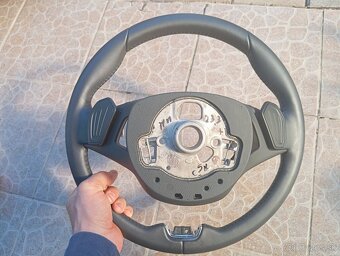 Volant - 4